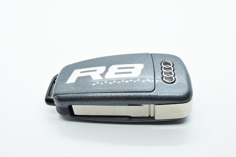 Audi r8 daytona grey Key with cf & Gen 1 Silver R8Logo