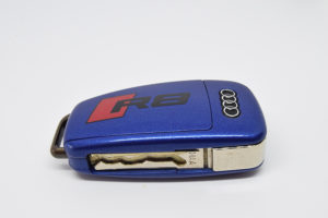 R8 Sepang Blue with Bronze and Gen 2 R8 Black Logo