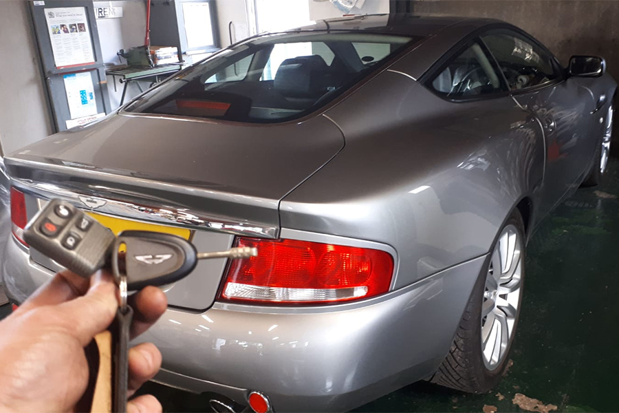 Early Aston Martin Vanquish Key Repair