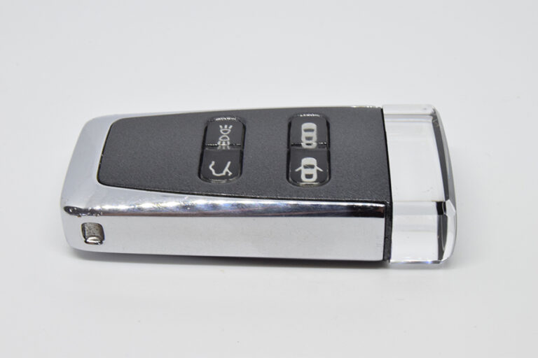 Meteorite Silver Aston Martin Glass ECU Key