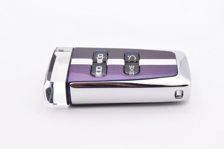 Spectral Blue & Stratus White Aston Martin Glass ECU Key