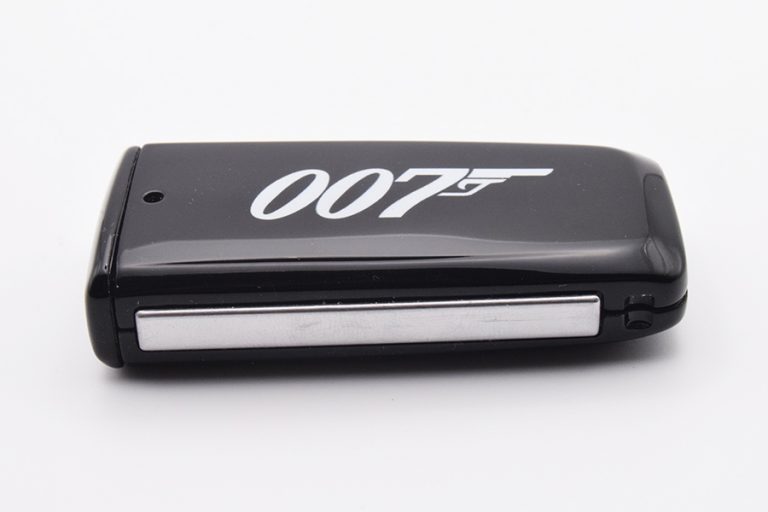 Gloss Black ‘007’ Aston Martin Valet ECU Key