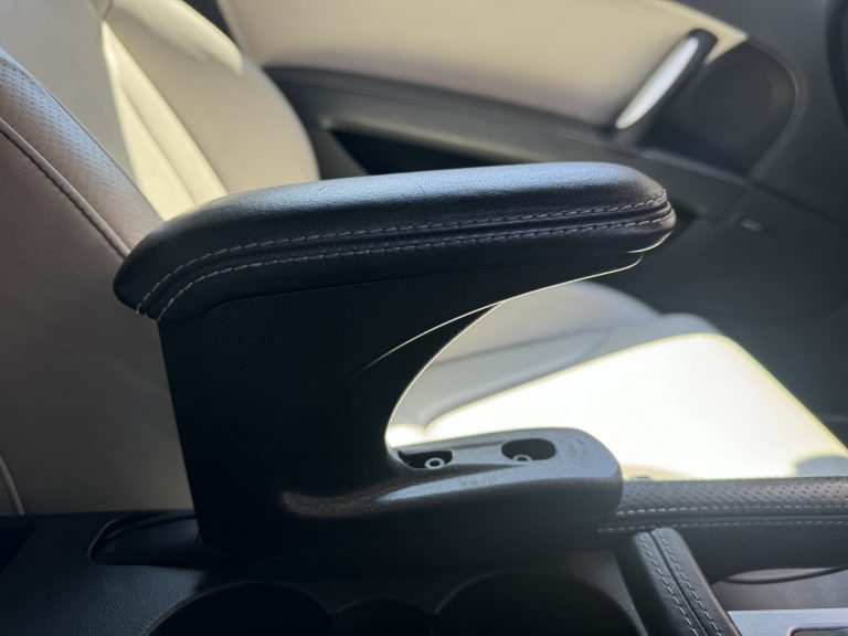 Audi TT (8J) Mk 2 Arm Rest Riser