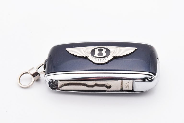 Dark Sapphire Bentley Continental GT Flip Key Upgrade